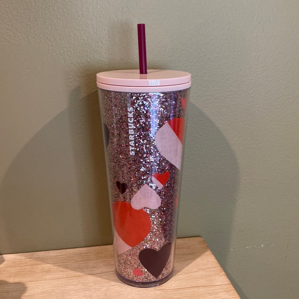 Starbucks Valentines Day Heart Straw Cup